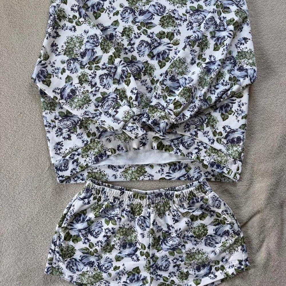 Levi's Floral Pai Sweatshirt & Shorts Matching Set Blue Green L/M